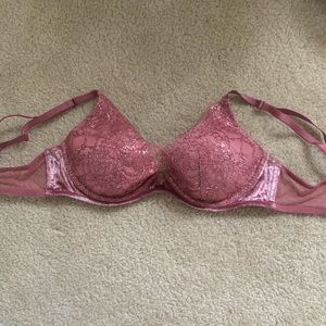Victoria’s Secret Plunge Very Sexy Bra
